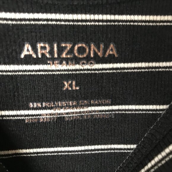 Arizona Juniors - Scoop Neck Long Sleeve T-Shirt - Picture 5 of 10